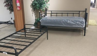 Daybed $750
Cot $150
